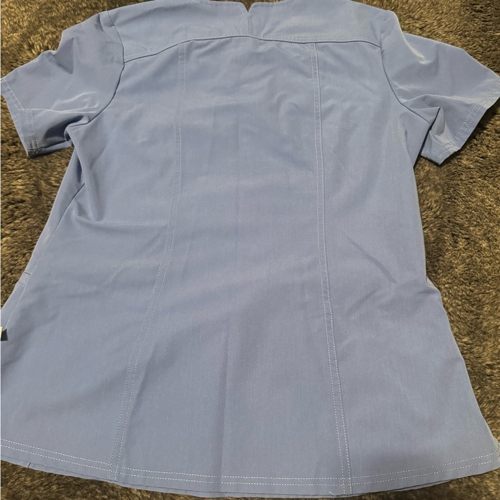 Scrub top